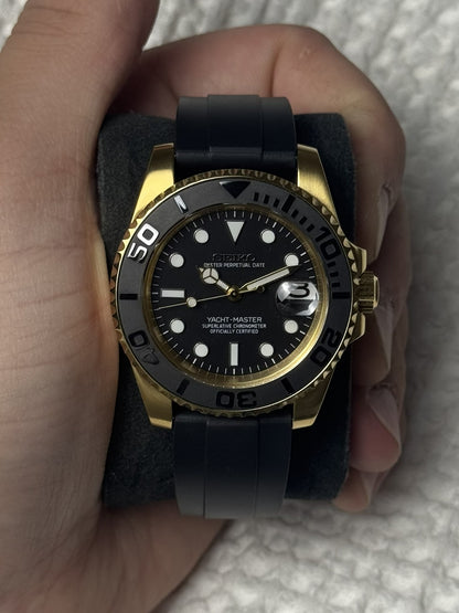 Seiko Yachtmaster - Gold