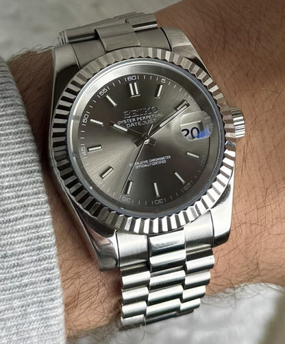 Seiko Datejust - Gray